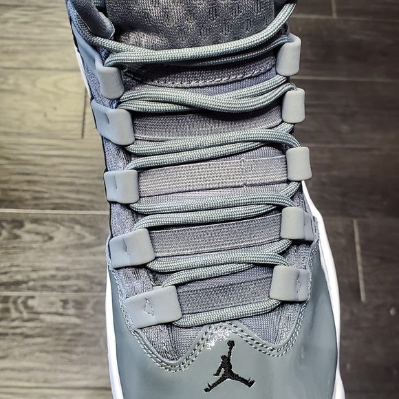 Jordans - Picture 1 of 4